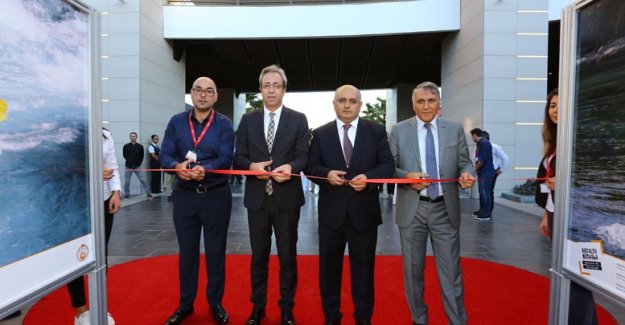 Agora AVM’de fotoğraf sergisi