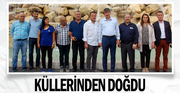 Küllerinden doğdu