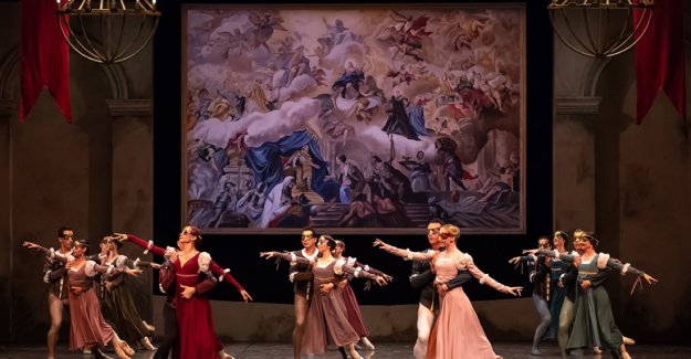 ‘Romeo ve Juliet’ Antalya DOB’da