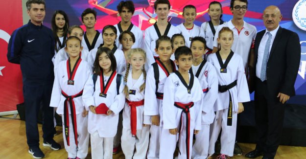 Şampiyonların İzinde