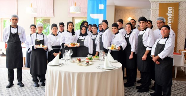 24 kursiyer eğitime başladı