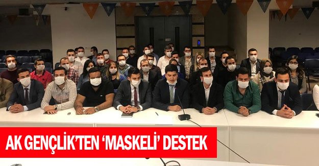 AK Gençlik’ten ‘maskeli’ destek