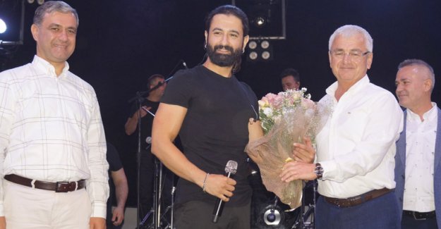 Finike’de Koray Avcı rüzgarı