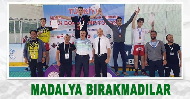 Madalya bırakmadılar