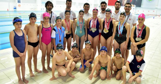 Tütüncü’den yaz kurslarına ziyaret
