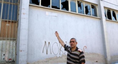 Yapı malzemeleri deposundan hırsızlık