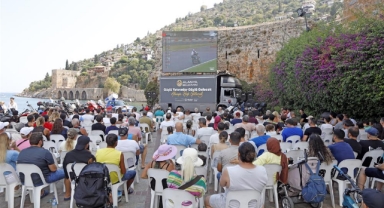 Alanya’da motor yarışları heyecanı 